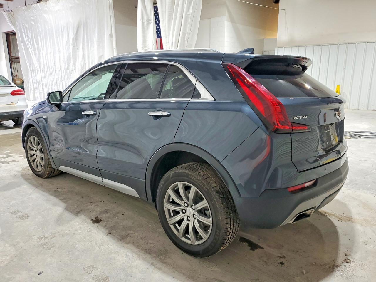 2021 Cadillac Xt4 Premium Luxury - Фото 2