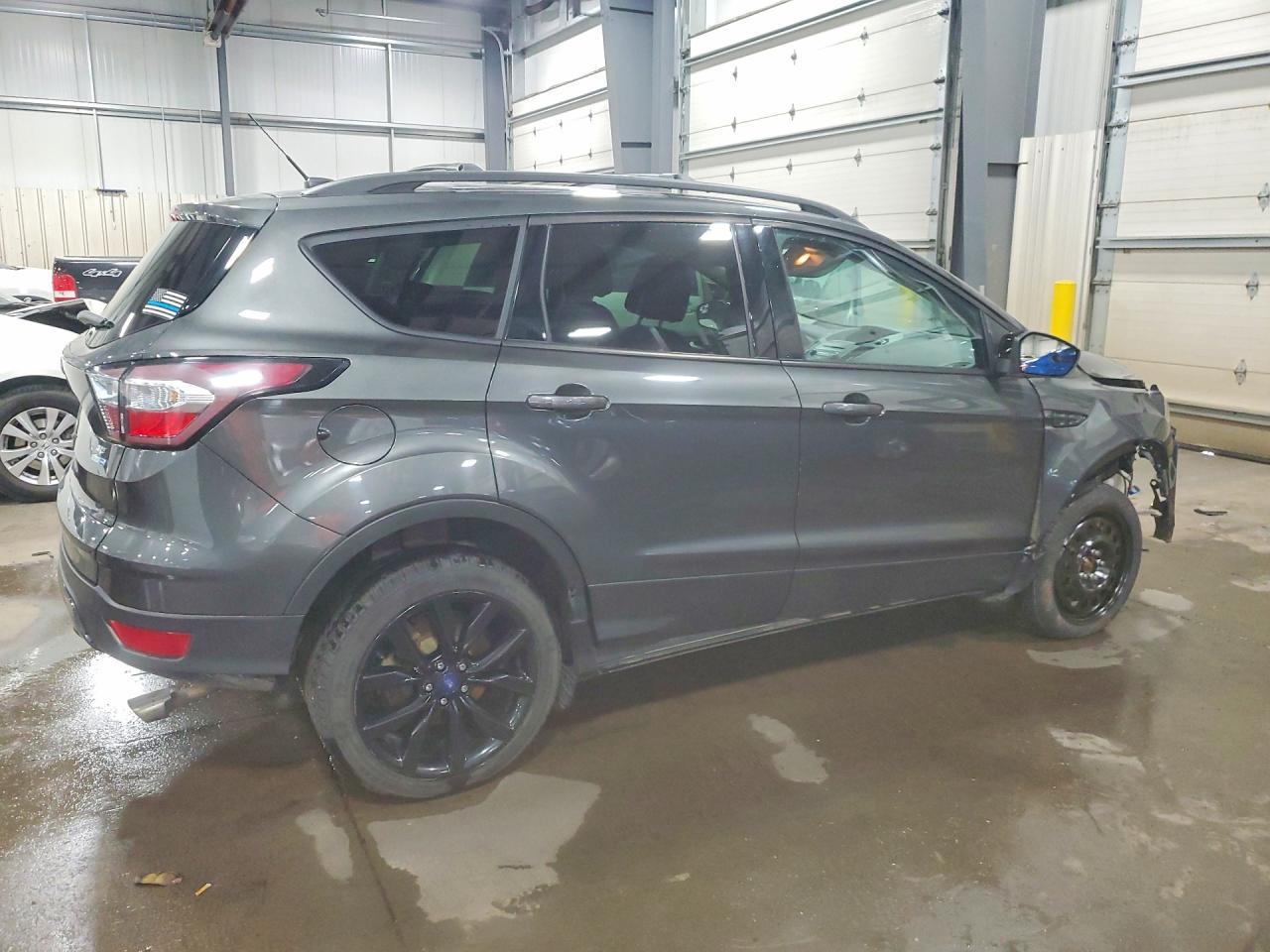2017 Ford Escape Se - Фото 3