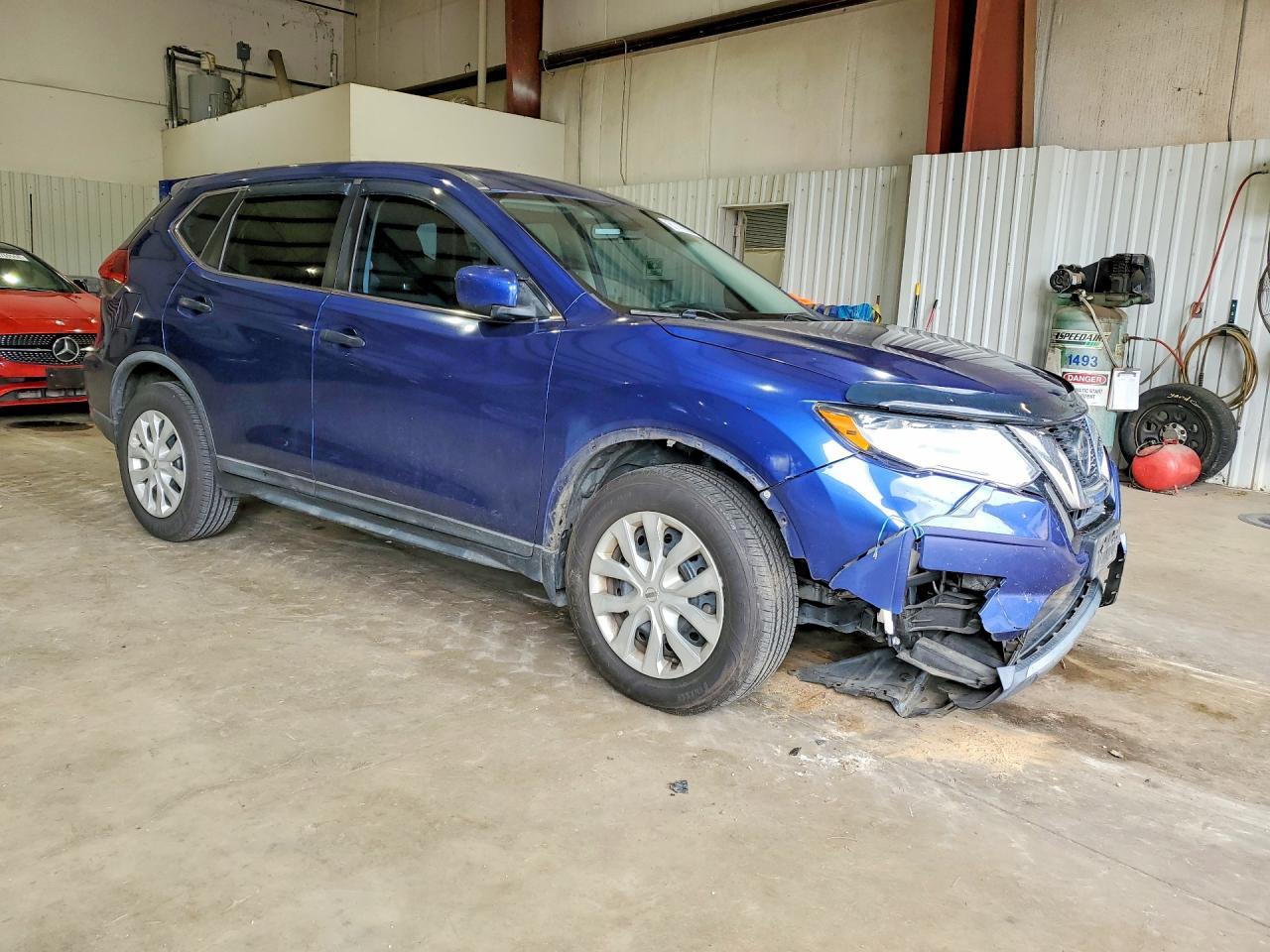 2018 Nissan Rogue S - Фото 4