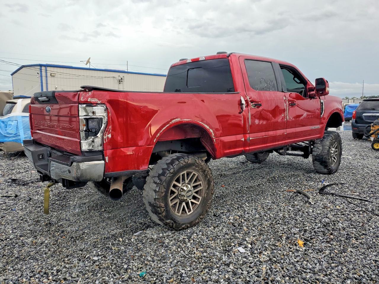 2022 Ford F250 Super Duty - Фото 3
