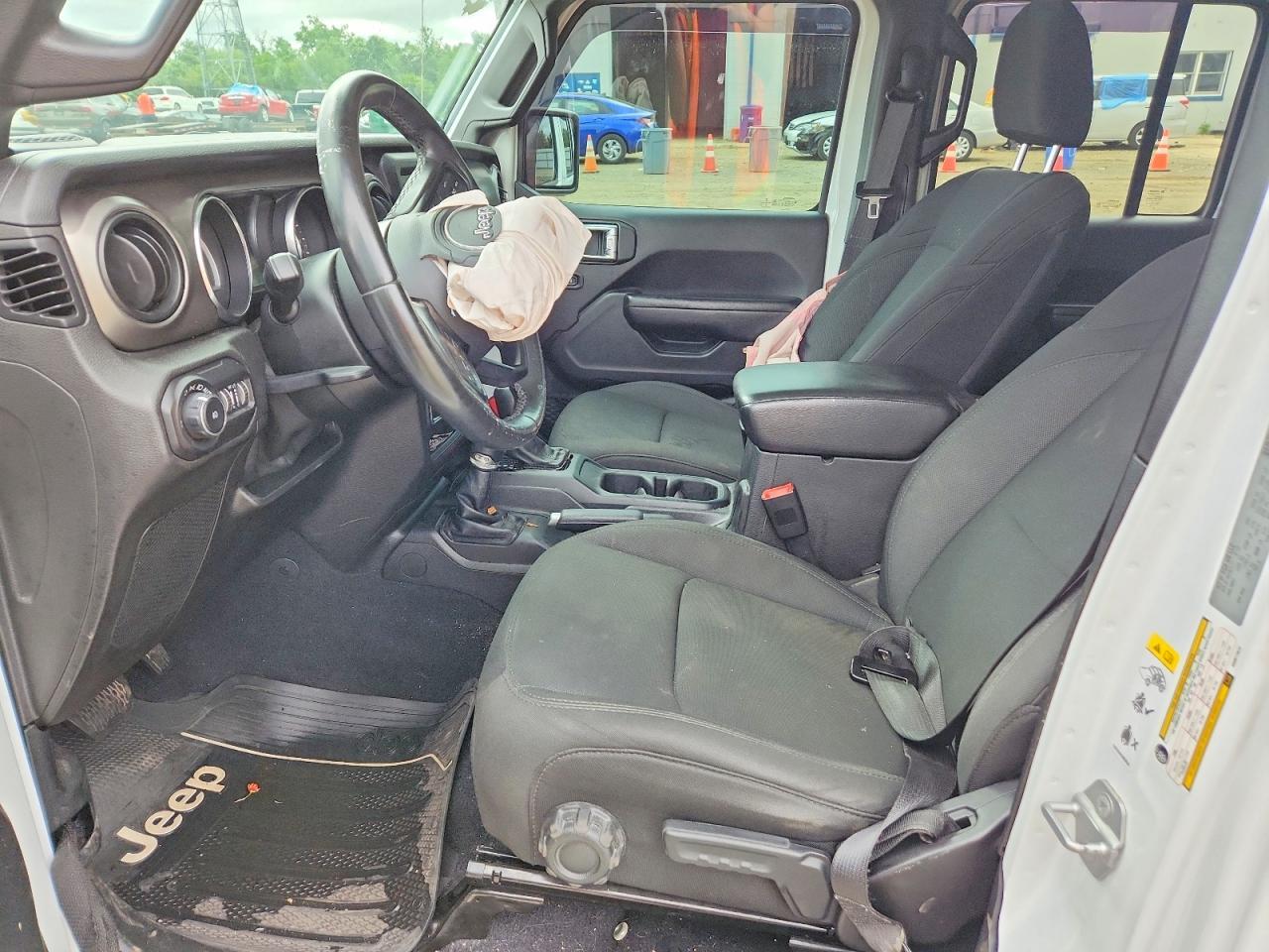 2019 Jeep Wrangler Unlimited Sport - Фото 7