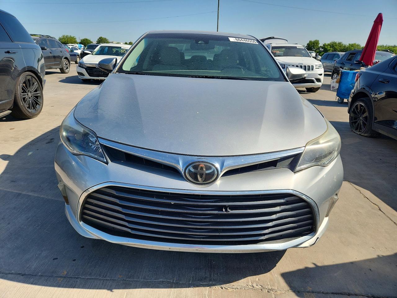 2016 Toyota Avalon Limited - Image 5