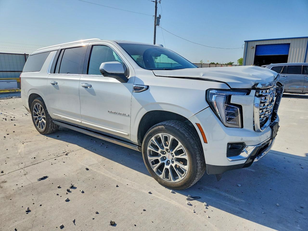 2025 GMC Yukon Xl Denali - Фото 4