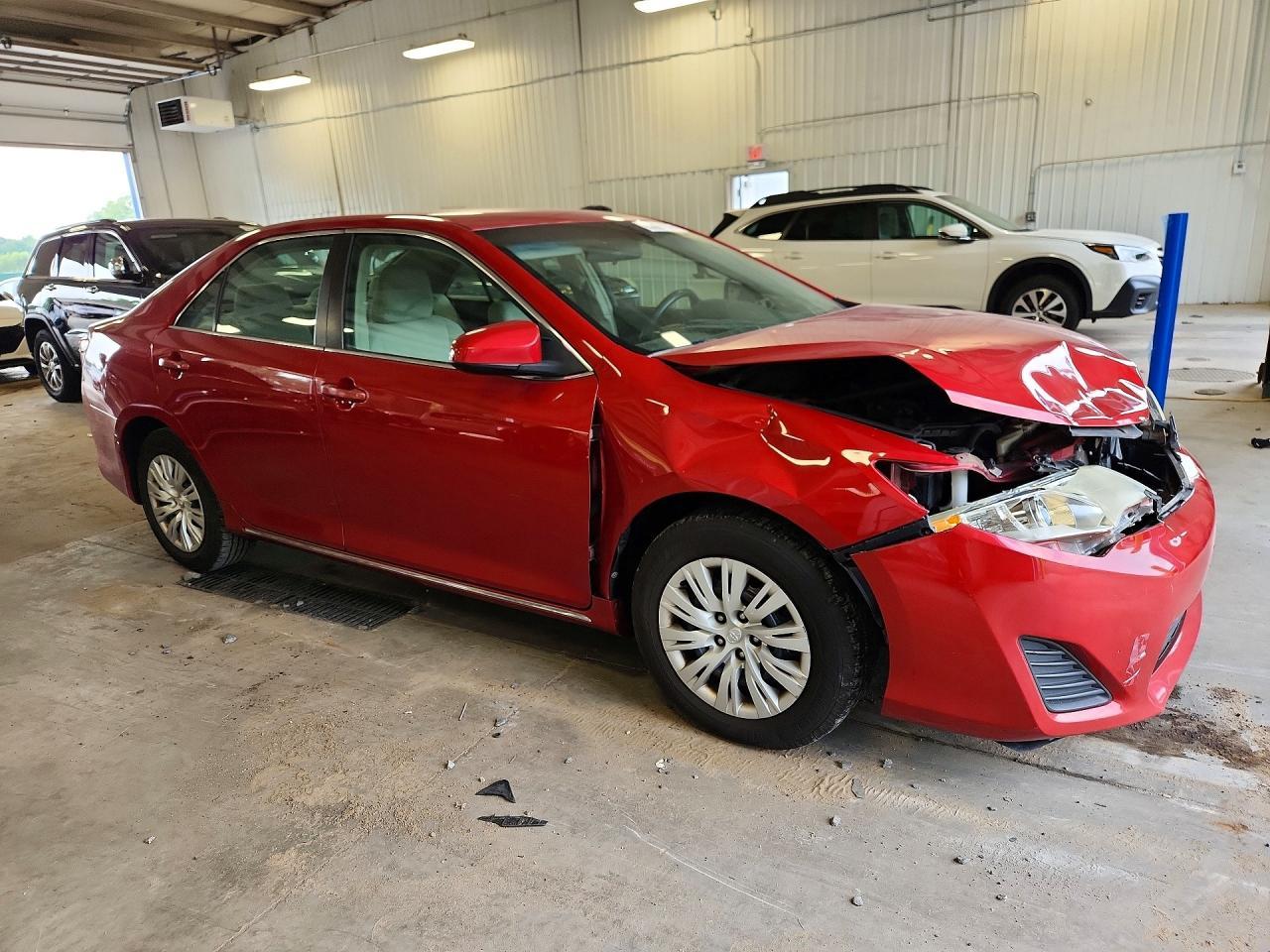2013 Toyota Camry Le - Image 4