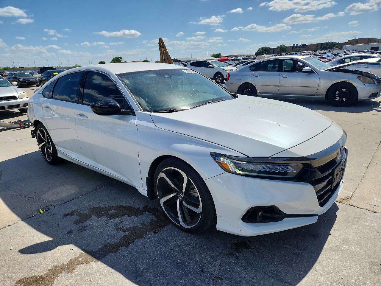2022 Honda Accord Sport - Image 4