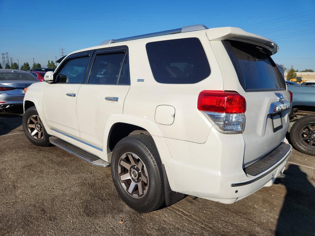 2011 Toyota 4Runner Sr5 - Image 2