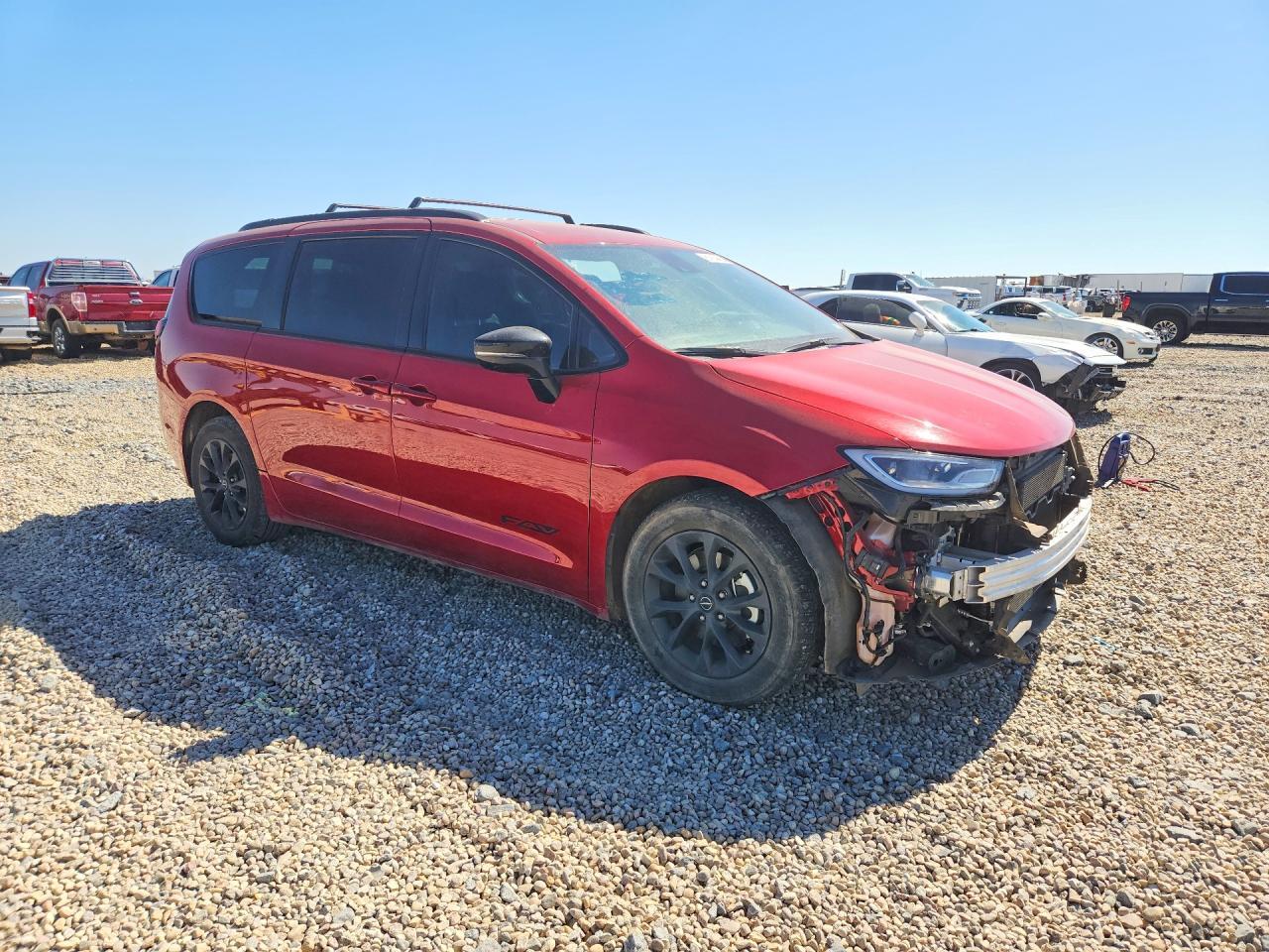 2025 Chrysler Pacifica Select - Image 4