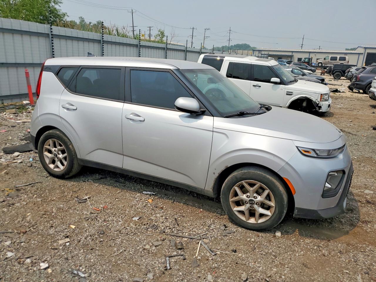 2020 Kia Soul S - Image 4