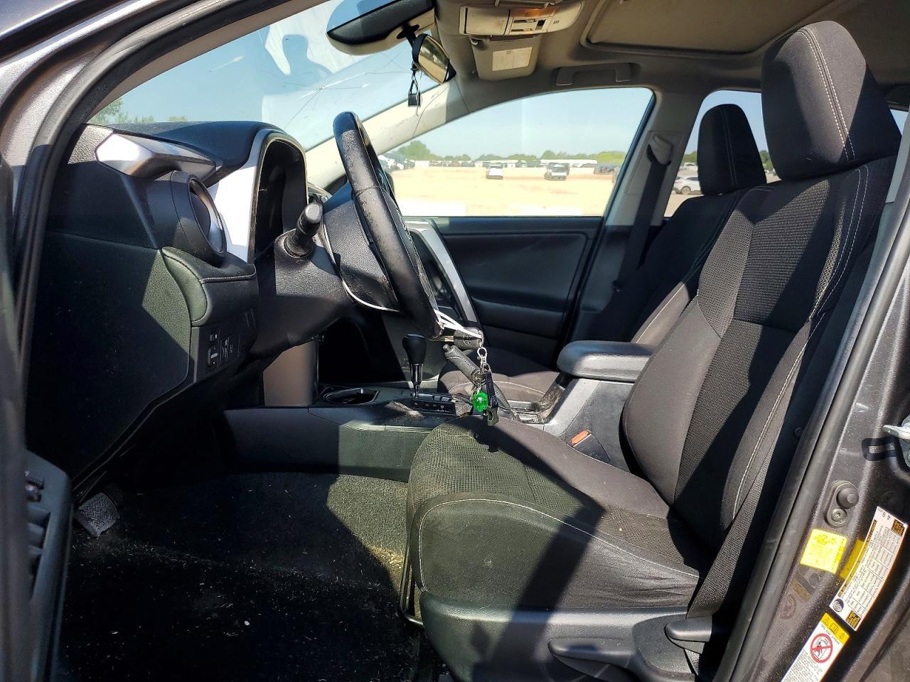 2018 Toyota Rav4 Xle - Image 7