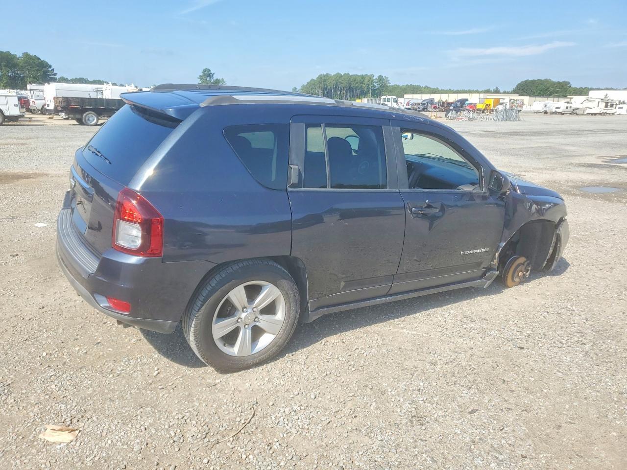 2015 Jeep Compass Sport - Фото 3