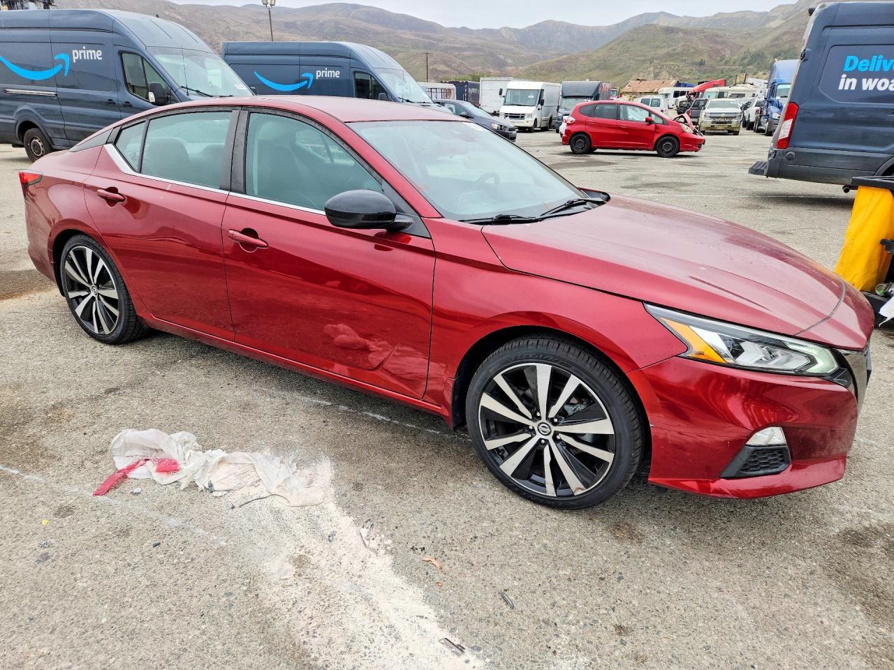 2020 Nissan Altima Sr - Image 4
