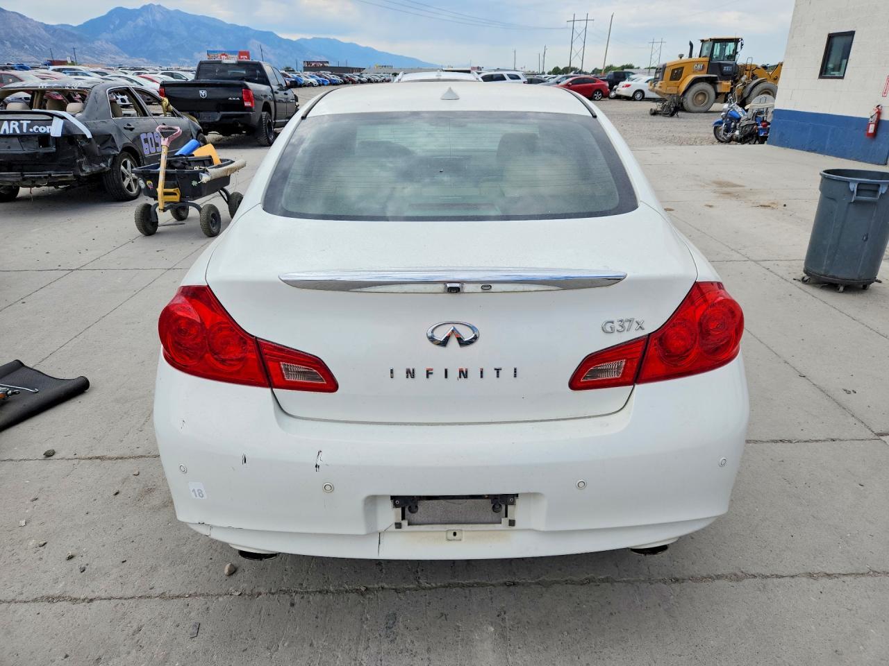 2008 Infiniti G37 - Image 6
