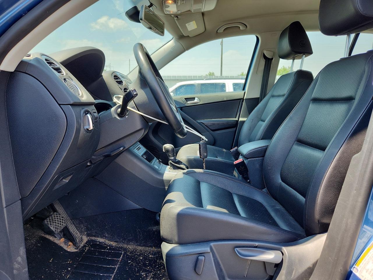 2017 Volkswagen Tiguan S - Image 7