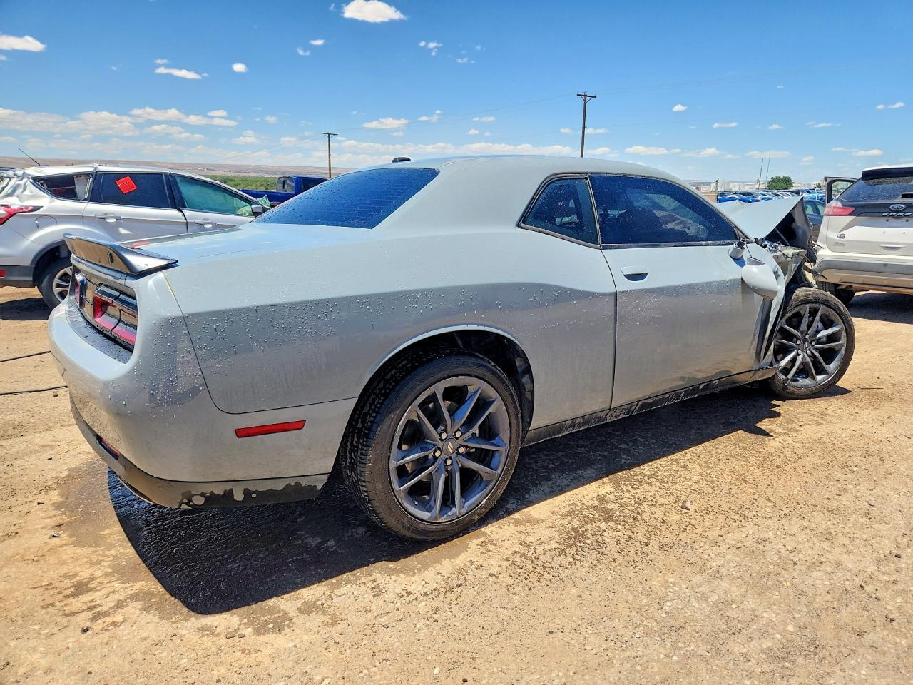 2022 Dodge Challenger Gt - Image 3