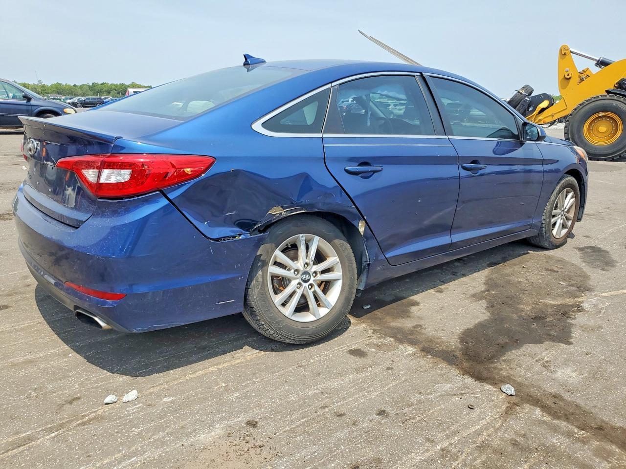 2017 Hyundai Sonata Se - Image 3