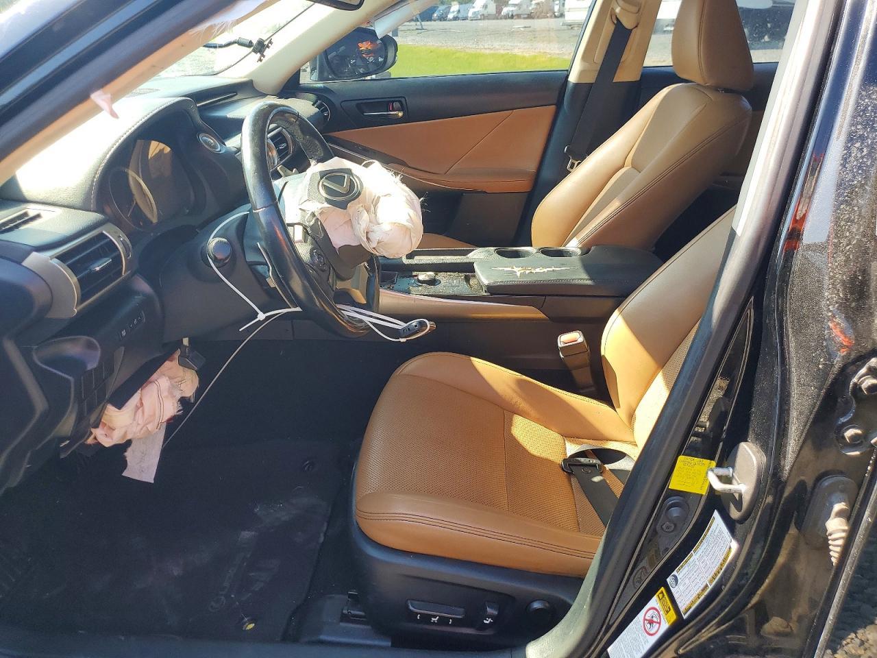 2016 Lexus Is 200T - Фото 7