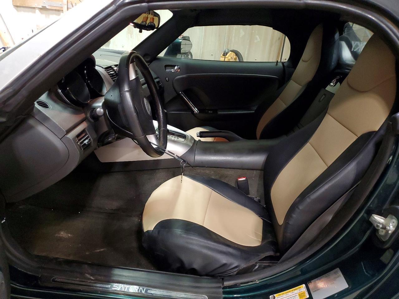 2008 Saturn Sky - Image 7