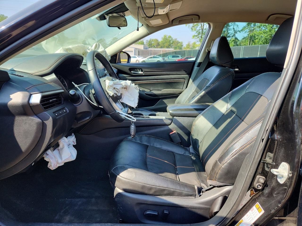 2020 Nissan Altima Sr - Image 7