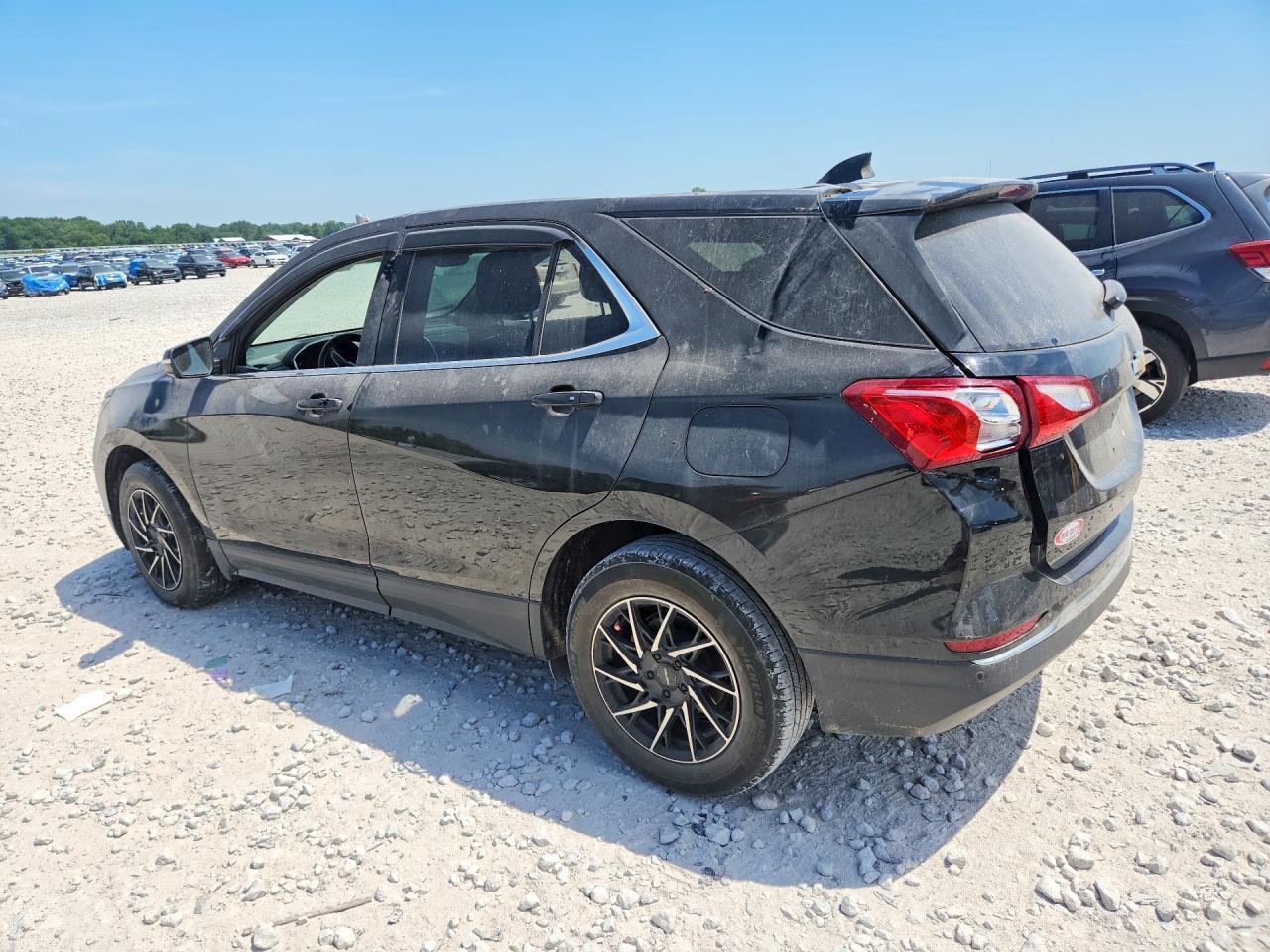 2019 Chevrolet Equinox Lt - Image 2