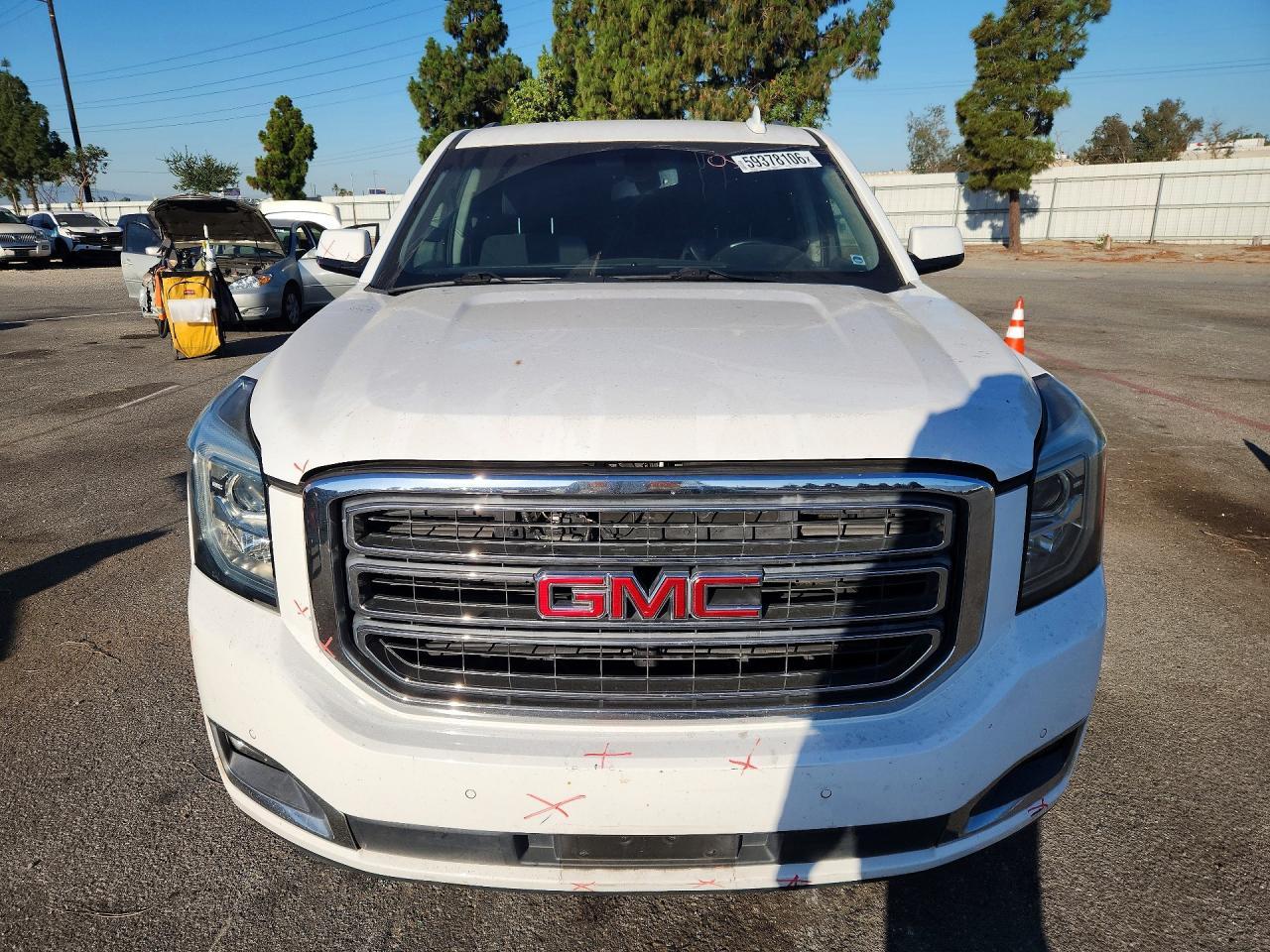2018 GMC Yukon Sle - Фото 5