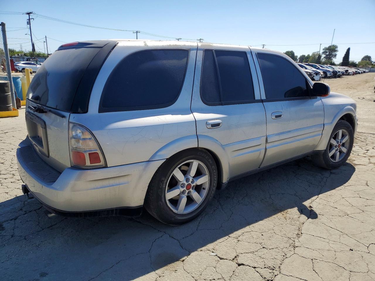 2004 Buick Rainier Cxl - Image 3