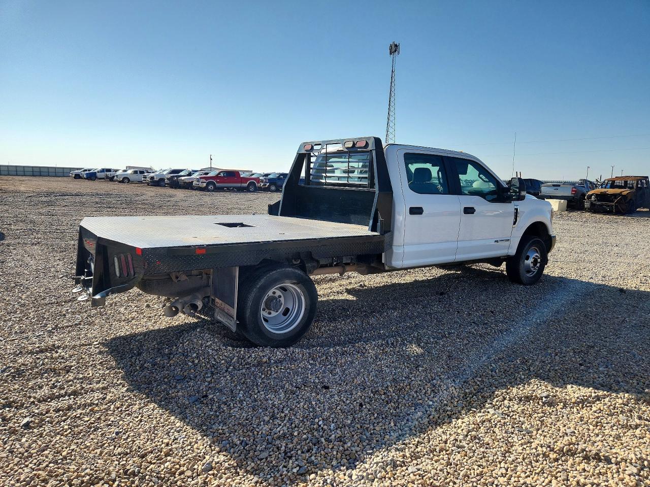 2019 Ford F350 Super Duty - Image 3
