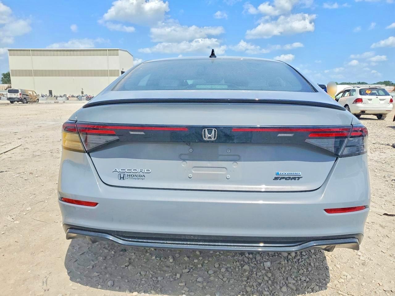 2024 Honda Accord Hybrid Sport-L - Image 6