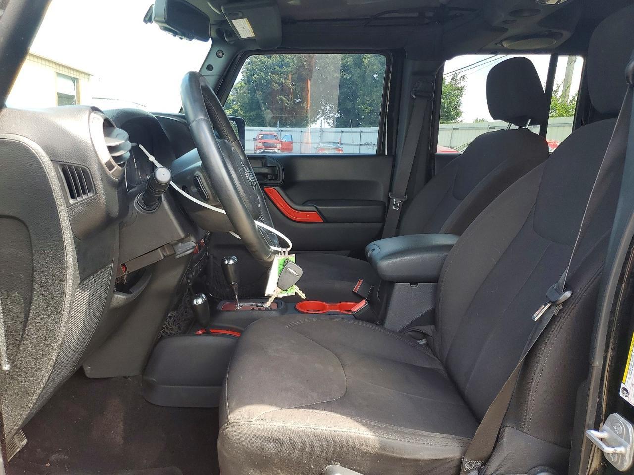2014 Jeep Wrangler Unlimited Sport - Фото 7