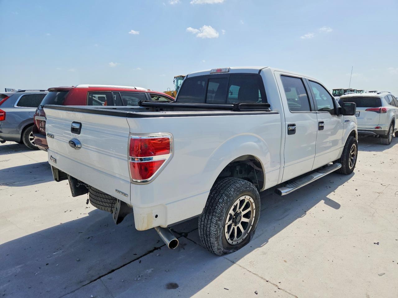 2013 Ford F150 Supercrew - Фото 3