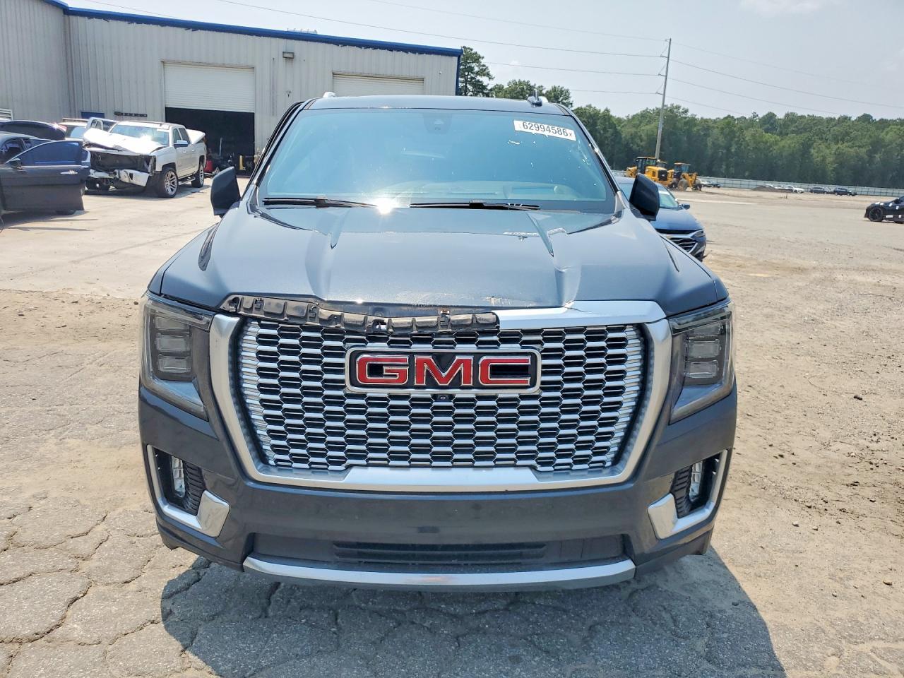 2022 GMC Yukon Xl Denali - Фото 5