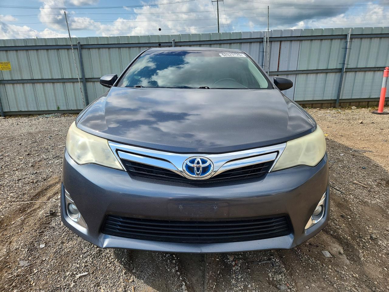 2012 Toyota Camry Hybrid Xle - Image 5