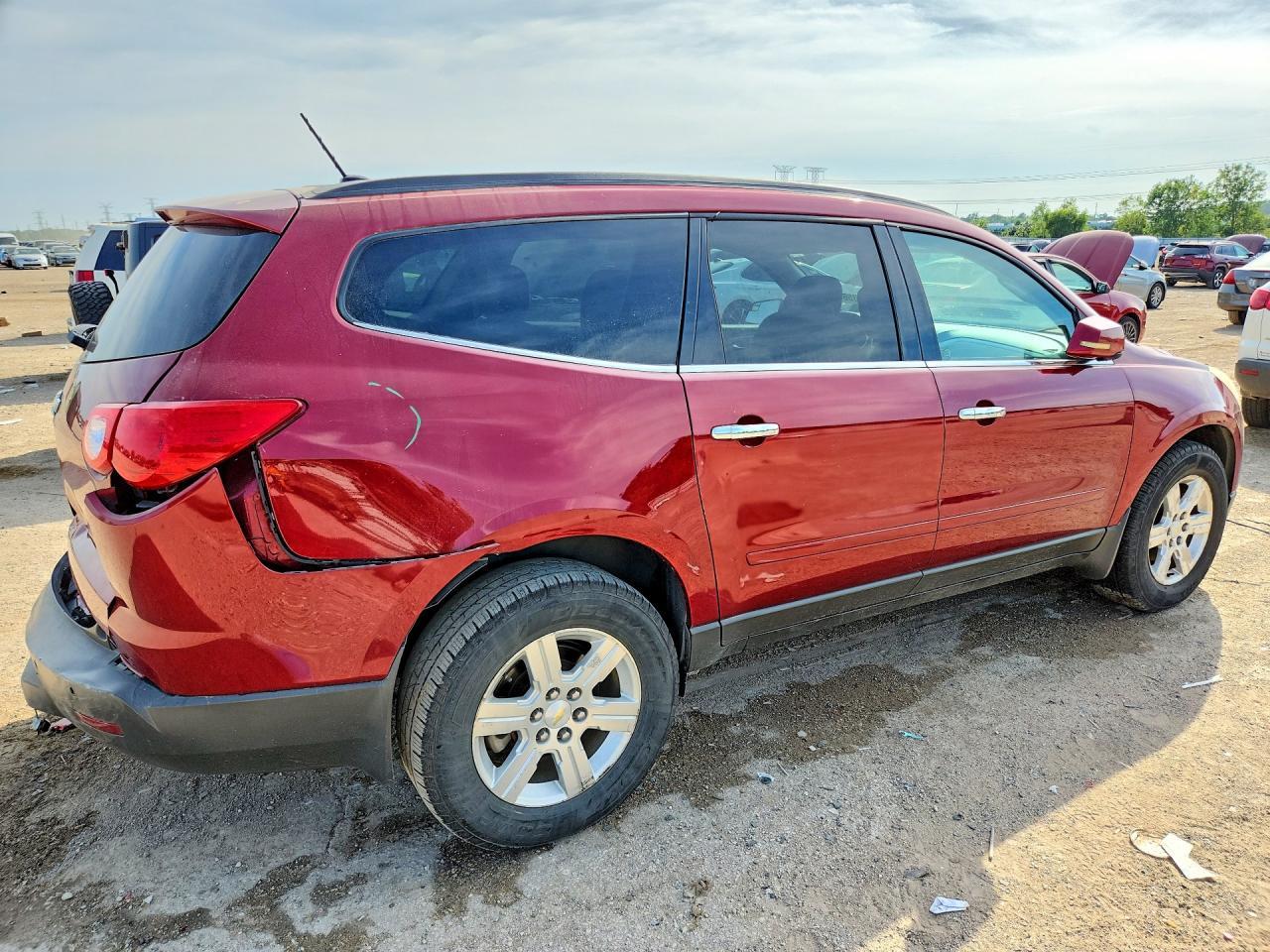 2011 Chevrolet Traverse Lt - Фото 3