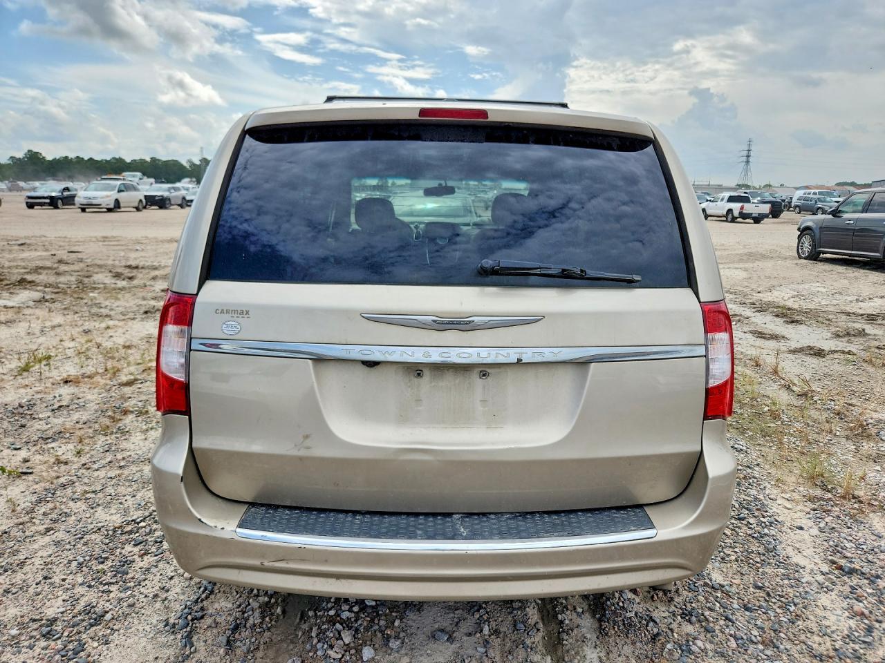 2015 Chrysler Town & Country Touring - Фото 6