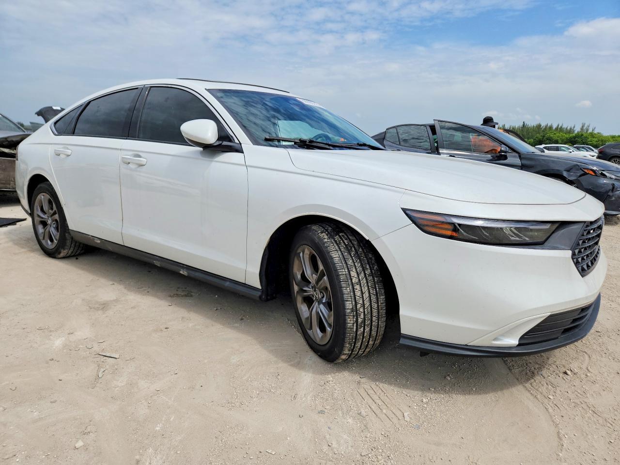 2024 Honda Accord Ex - Image 4