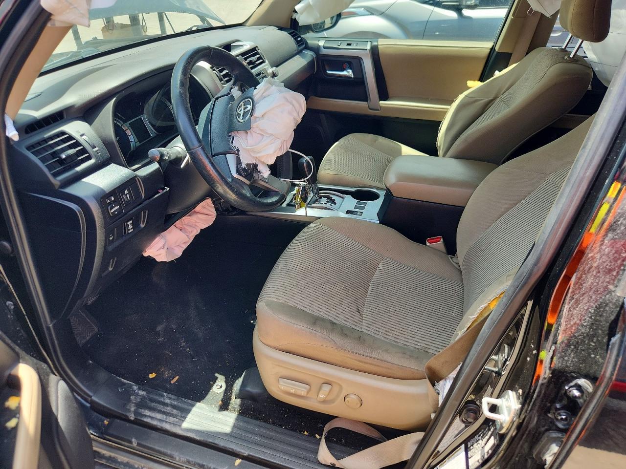 2017 Toyota 4Runner Sr5 - Image 7