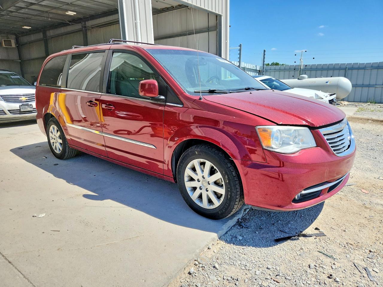 2016 Chrysler Town & Country Touring - Image 4