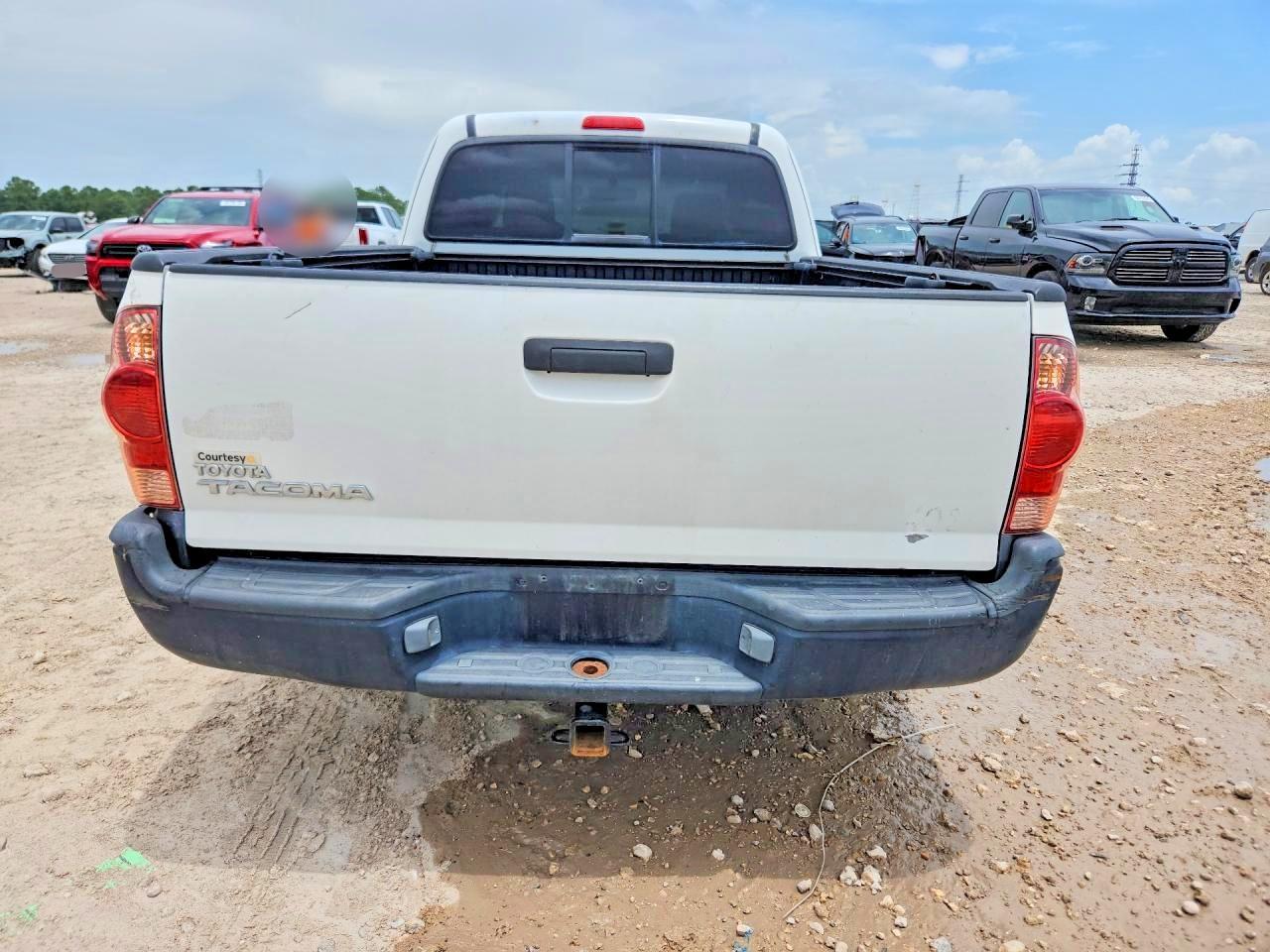 2006 Toyota Tacoma Access Cab - Image 6