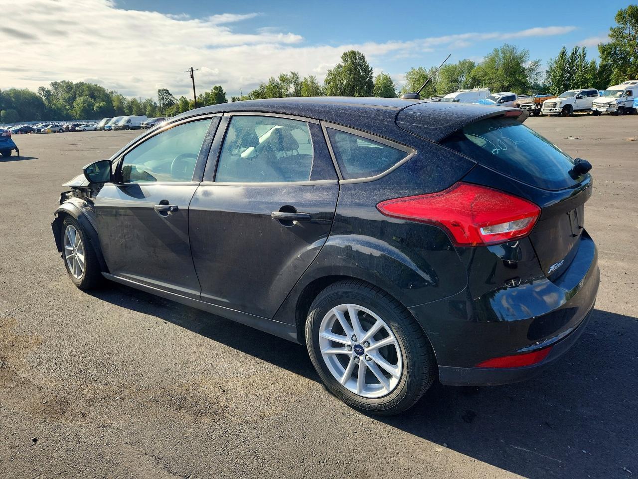 2018 Ford Focus Se - Image 2