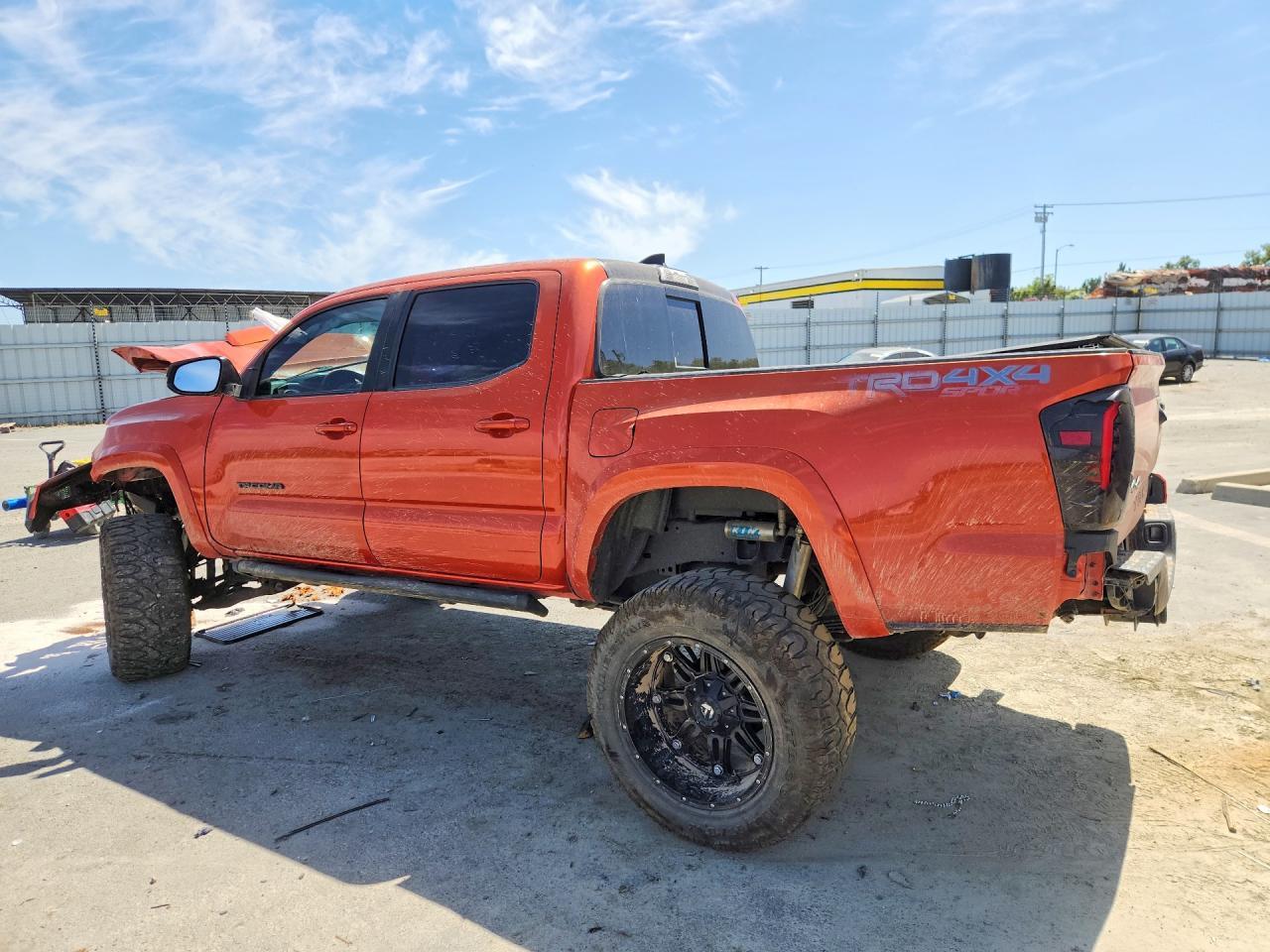 2017 Toyota Tacoma Trd Sport - Фото 2