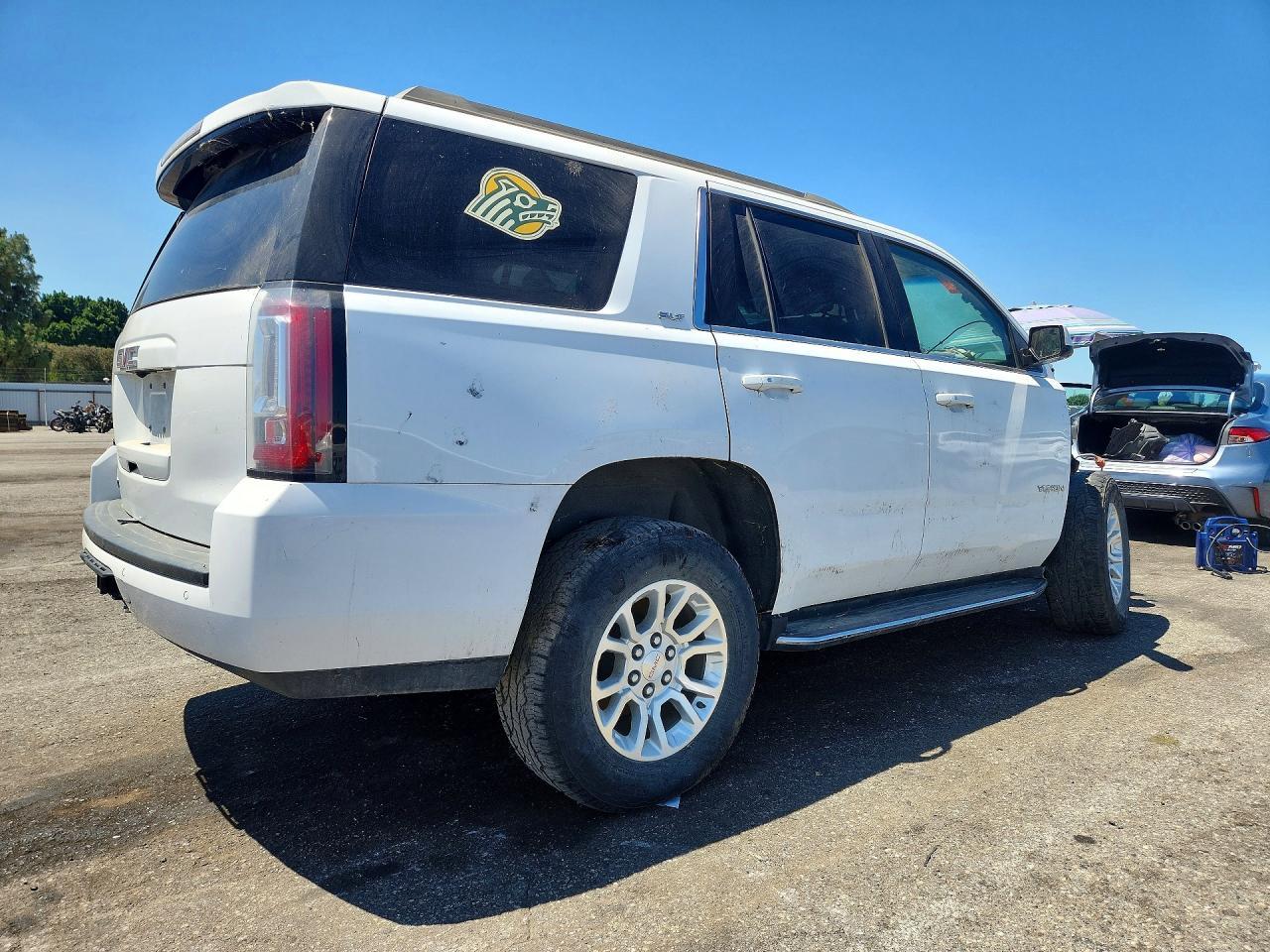2020 GMC Yukon Slt - Image 3