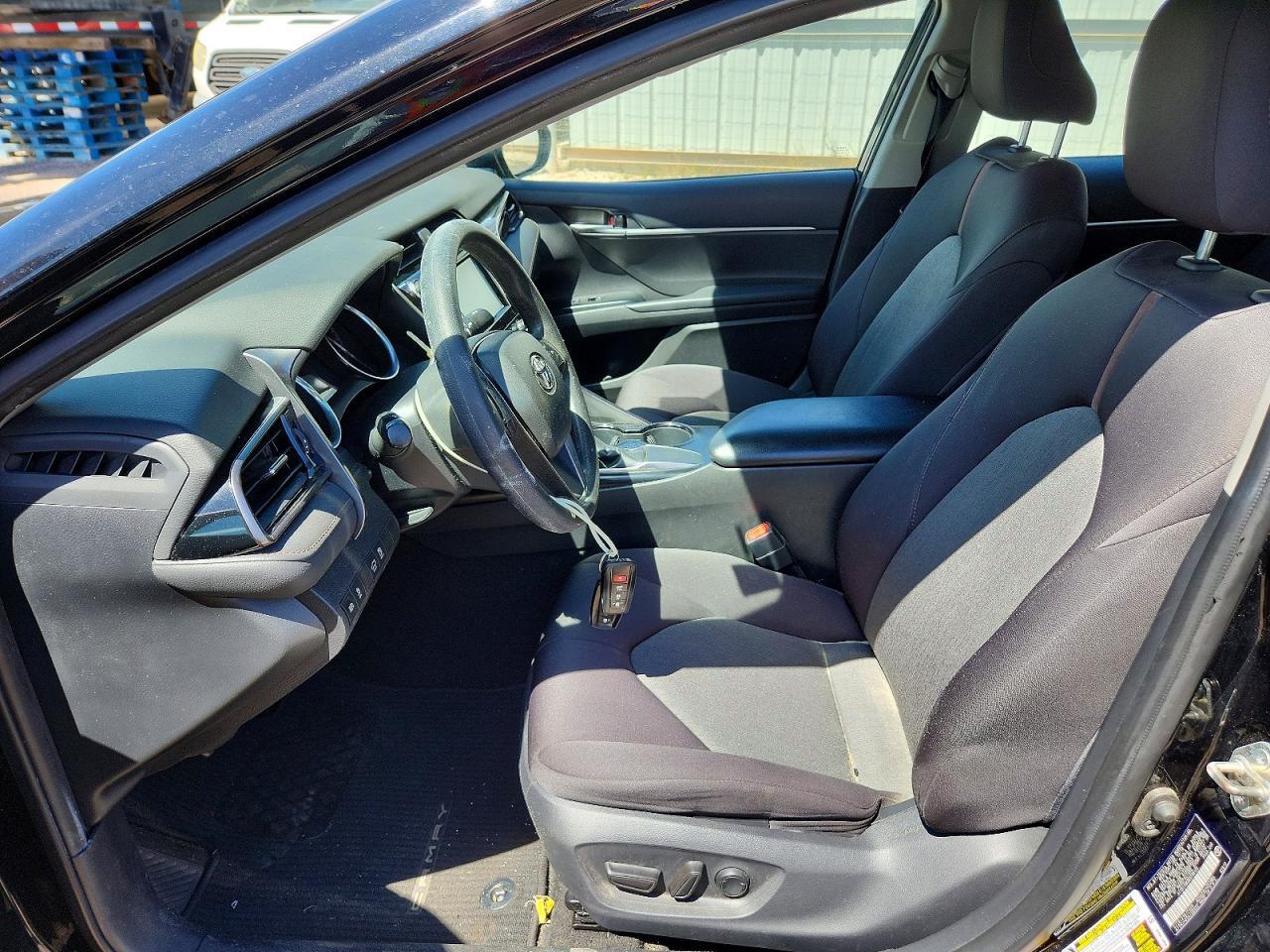 2019 Toyota Camry L - Фото 7