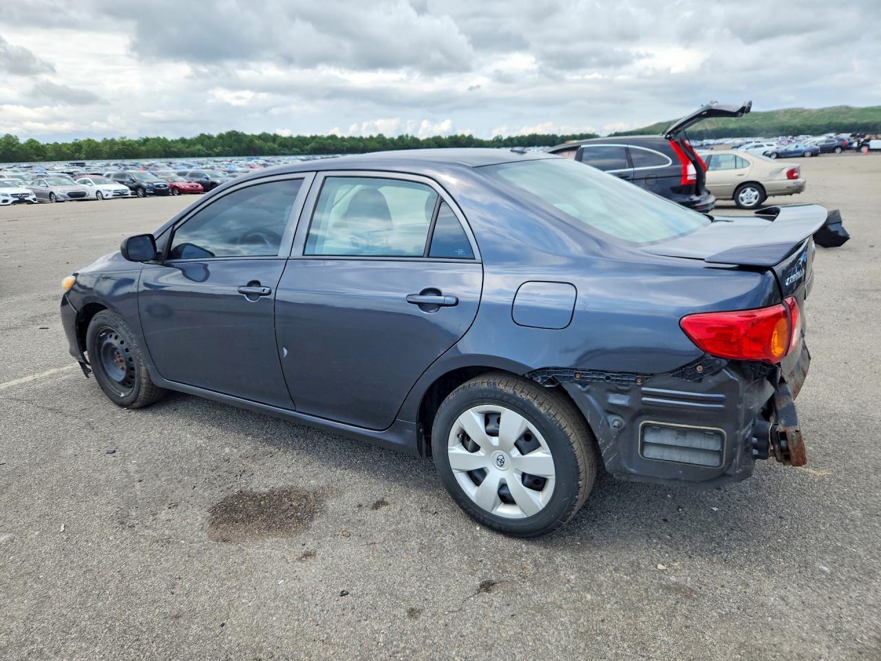 2010 Toyota Corolla Le - Фото 2