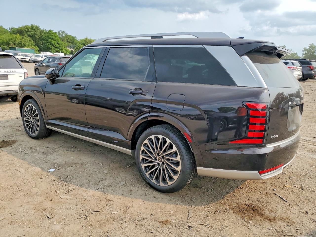 2026 Hyundai Palisade Calligraphy - Image 2