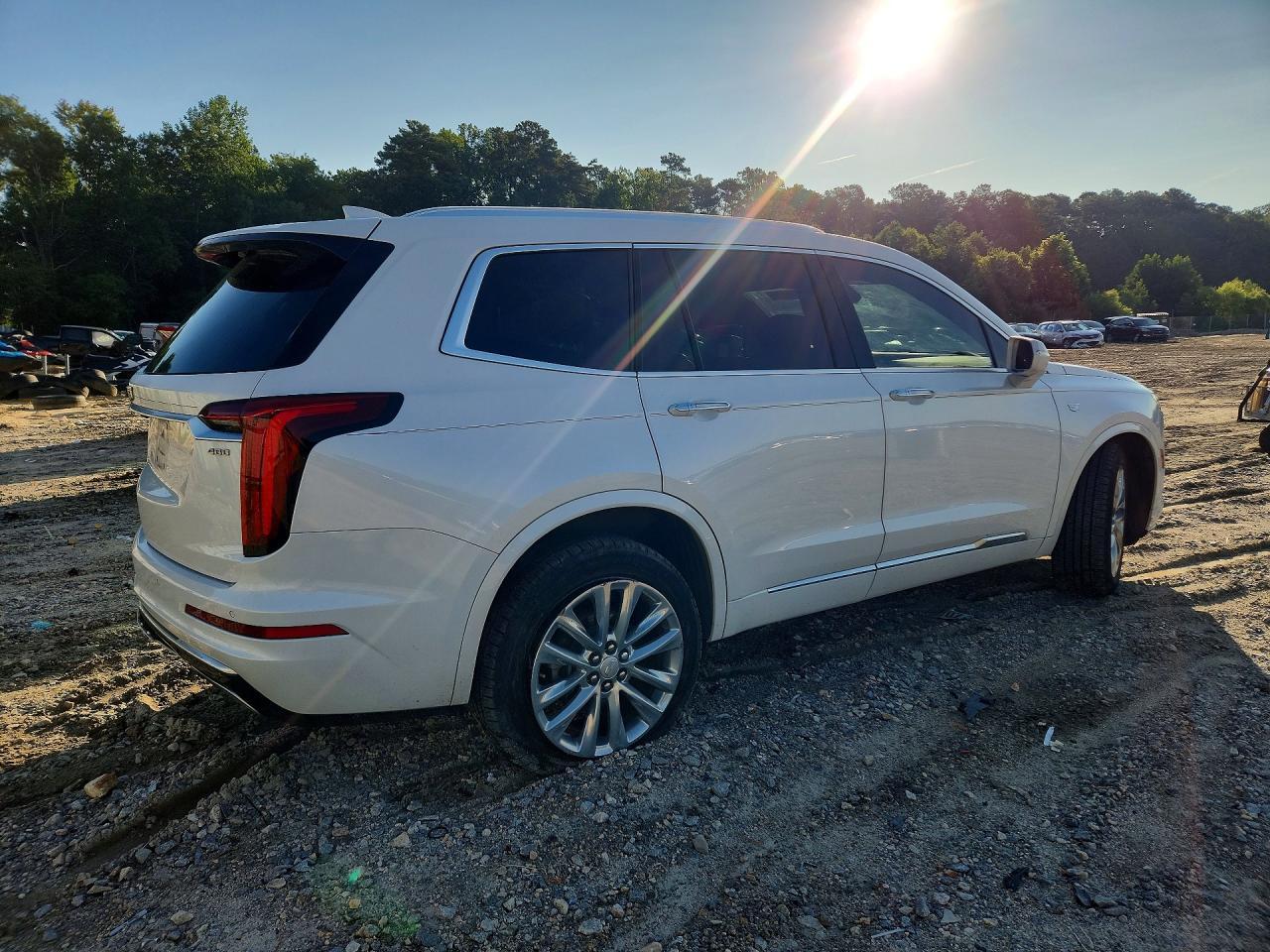 2020 Cadillac Xt6 Premium Luxury - Image 3