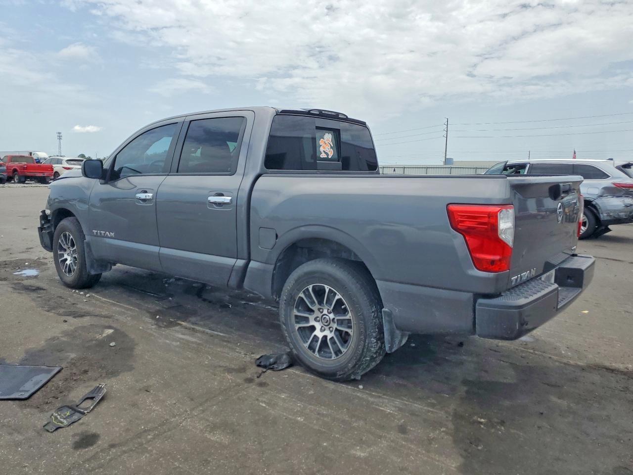 2021 Nissan Titan Sv - Фото 2