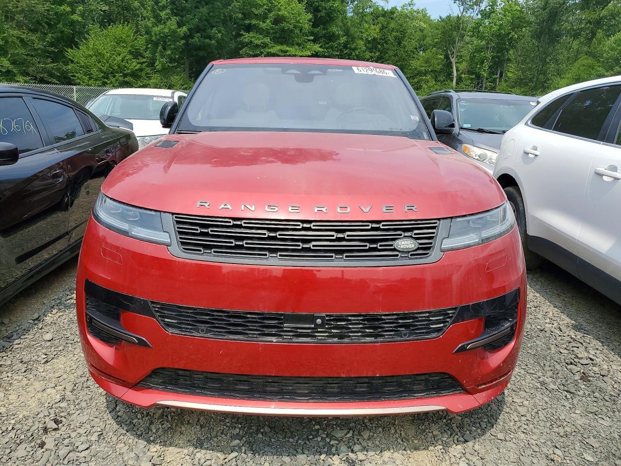 2023 Land Rover Range Rover Sport Dynamic Se - Image 5