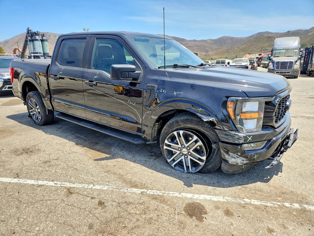 2023 Ford F150 Supercrew - Фото 4