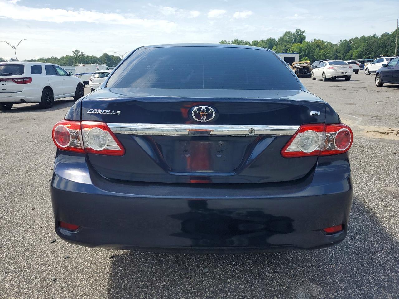 2011 Toyota Corolla Le - Фото 6