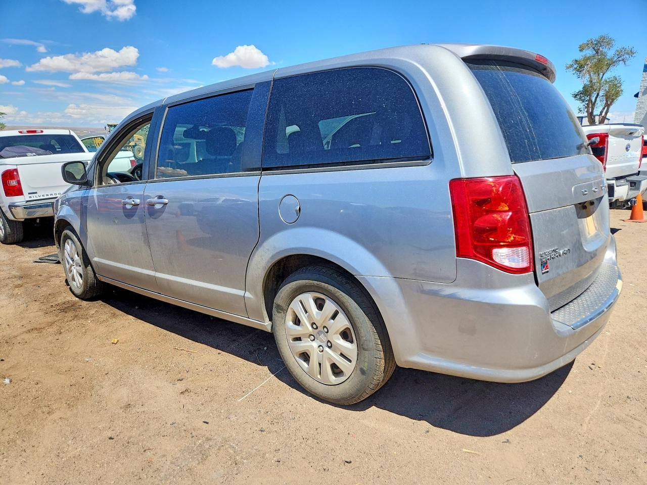 2018 Dodge Grand Caravan Se - Фото 2