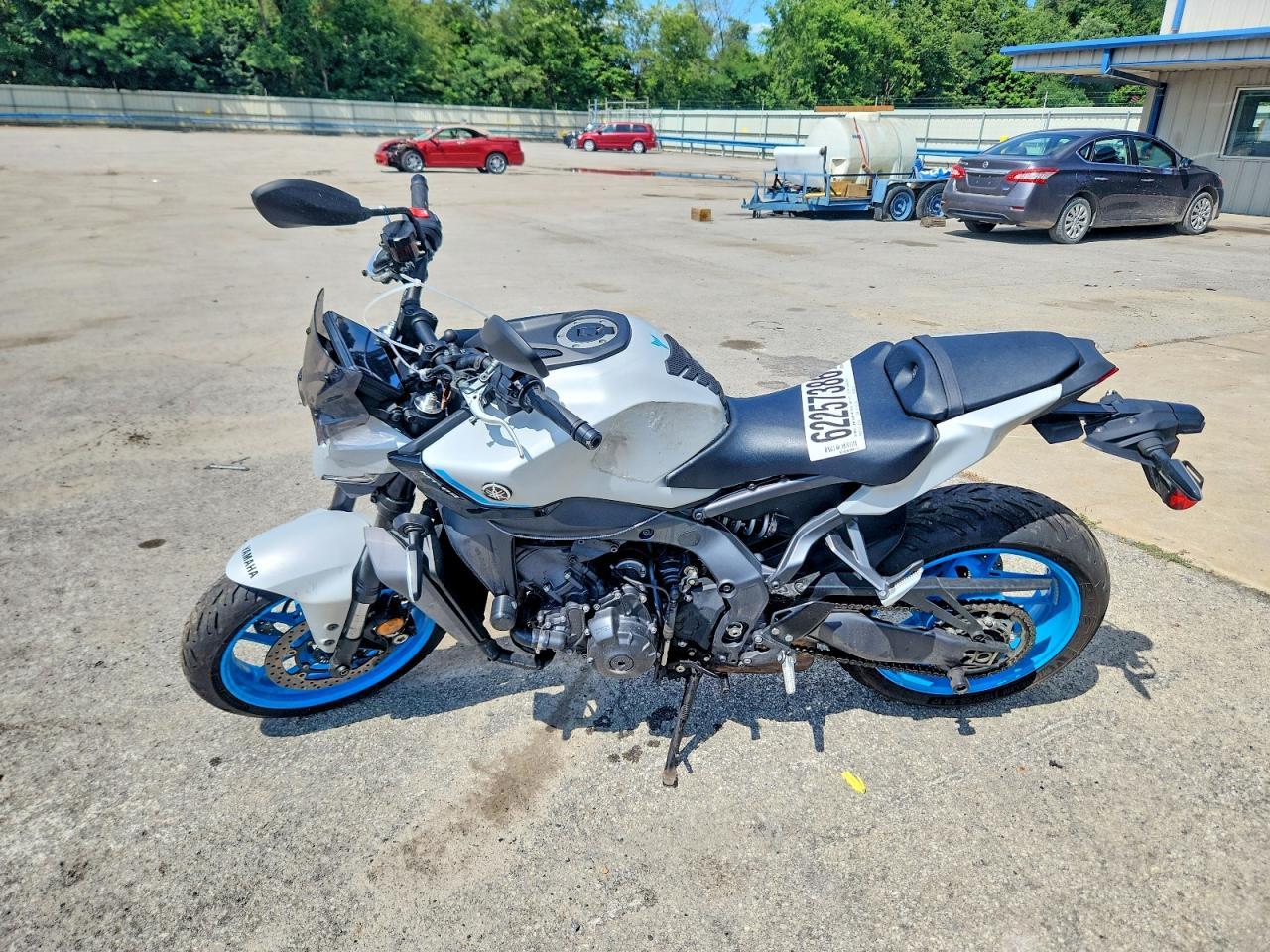2025 Yamaha Mt09 - Image 3